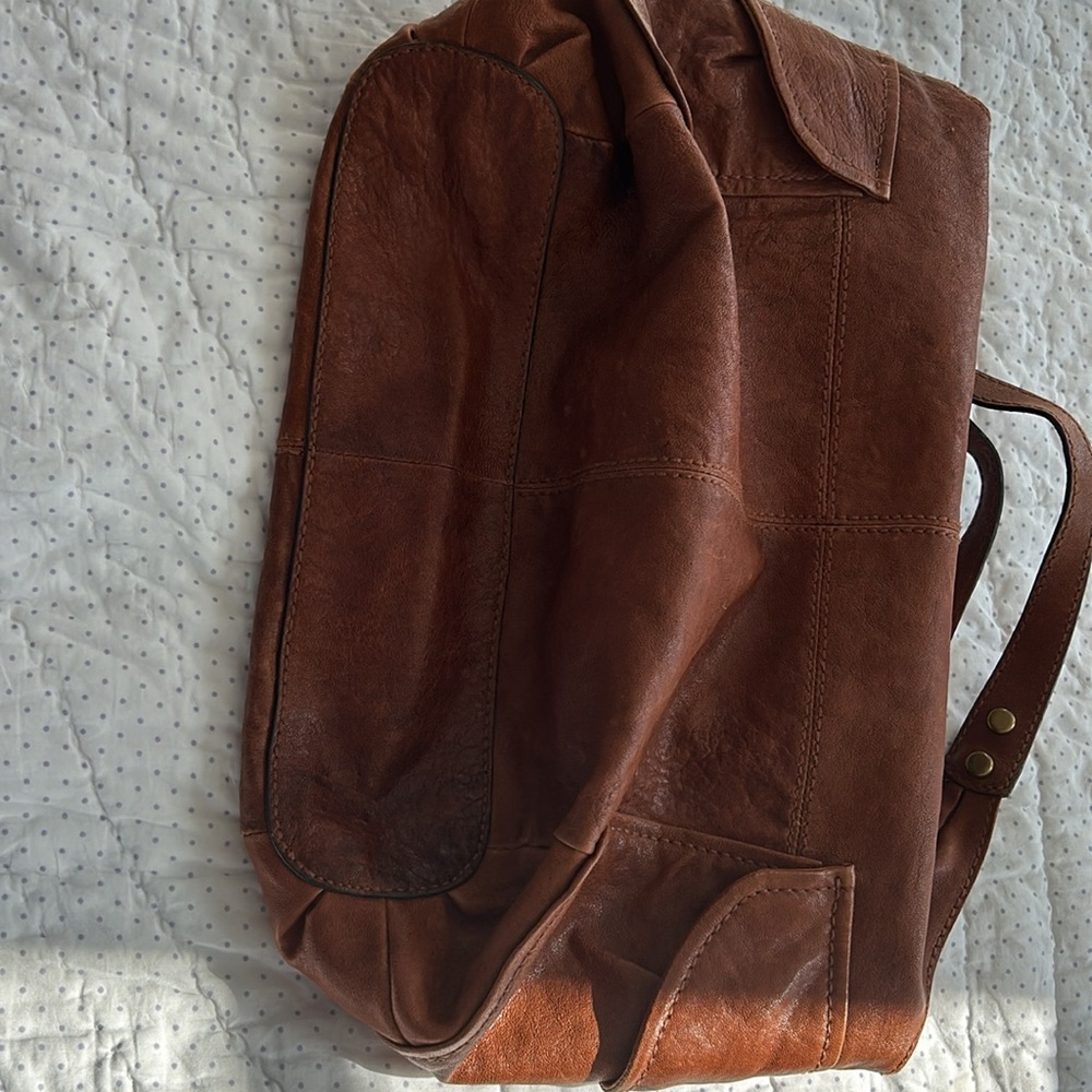 Brown fossil purse - Picture 5 of 5